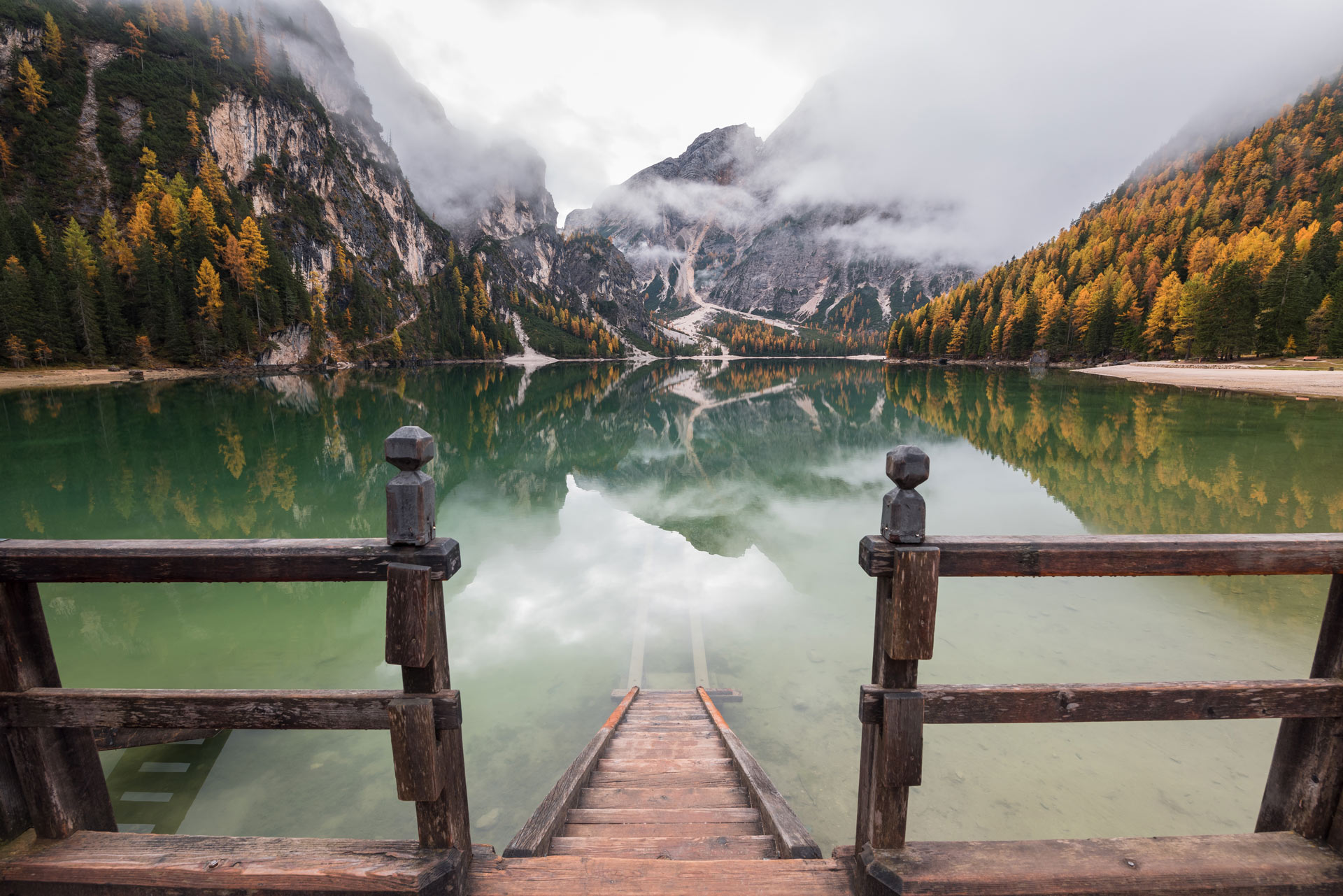 moody-autumn-day-in-the-dolomites-forest-and-mount-H4NLYZ3 moody-autumn-day-in-the-dolomites-forest-and-mount-H4NLYZ3